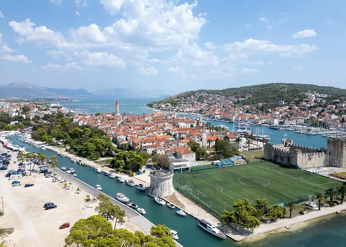 Lejlighed With Parking Space - 15316 Trogir